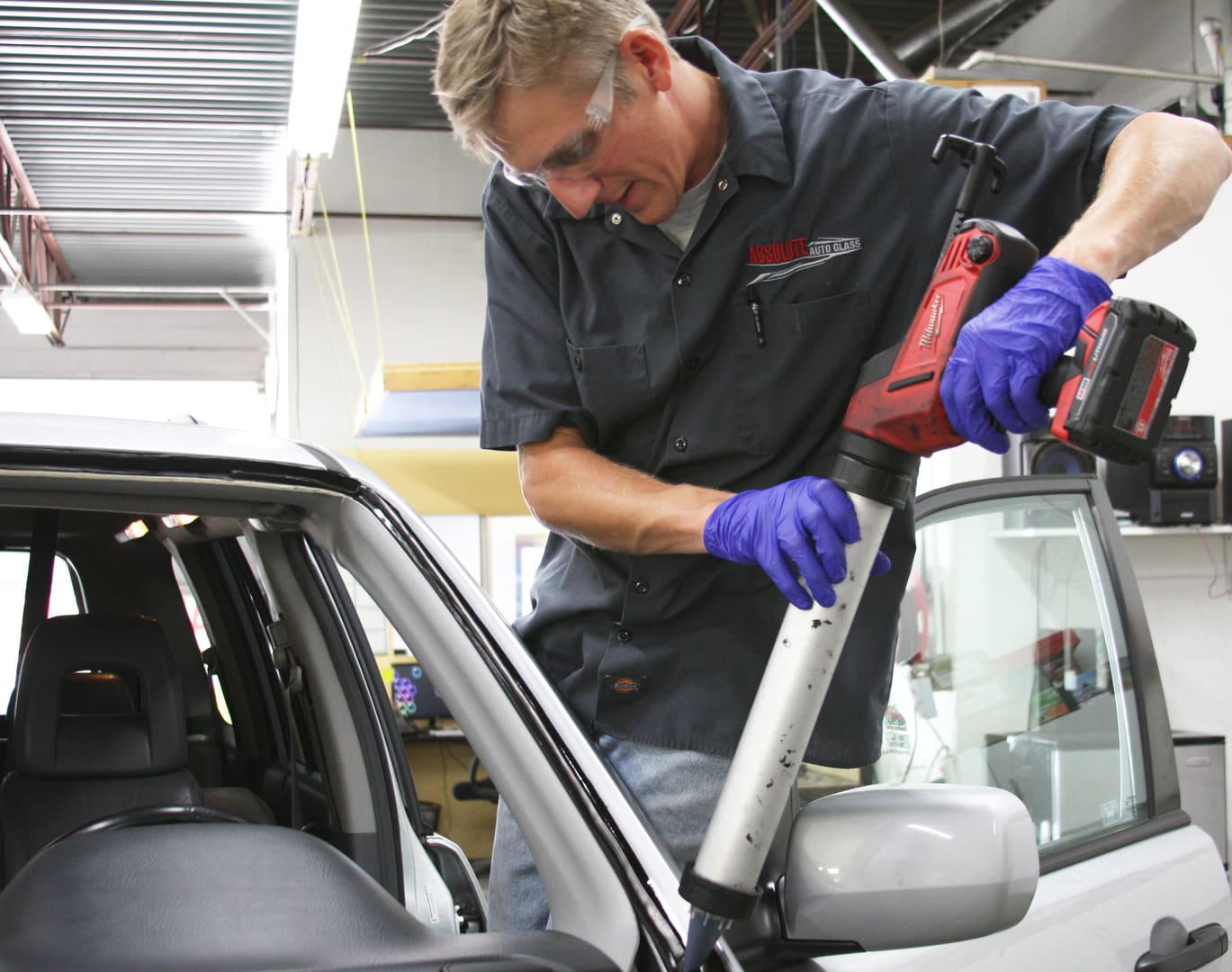 Auto glass technician